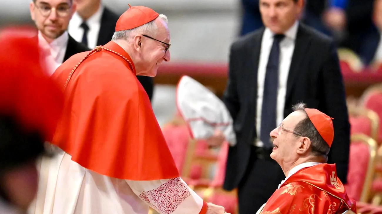 Il Fantapapa rivela che Parolin potrebbe diventare il tuo prossimo Papa: come partecipare al fenomeno che unisce 500.000 italiani Wed May 07 2025 18:48:38 GMT+0000 (Coordinated Universal Time)"